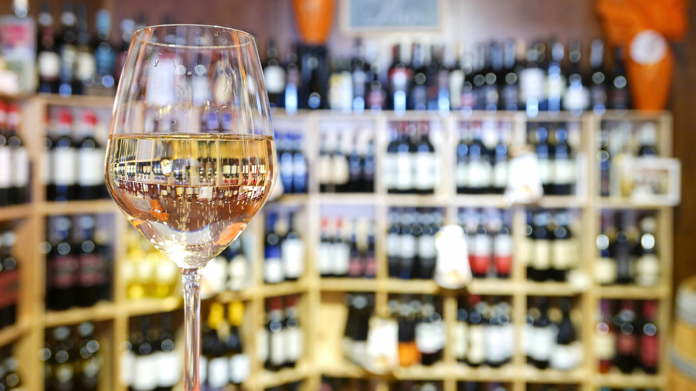 楽天市場】ソムリエ厳選白ワイン6本飲み比べ 送料無料 白 ワイン